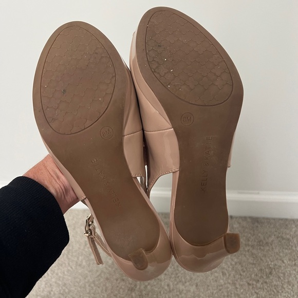 EUC Elegant Kelly & Katie Faux Patent Nude Slingback 4”Heels, Gently Used size 8 - Picture 7 of 14